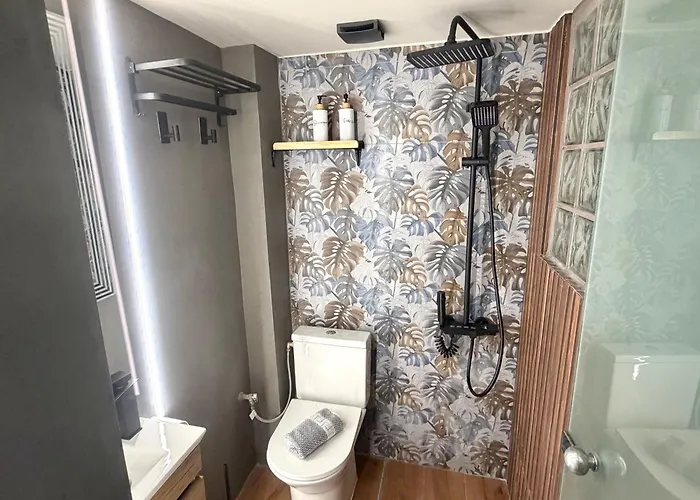 Orchid Modern - Center Apartmán *